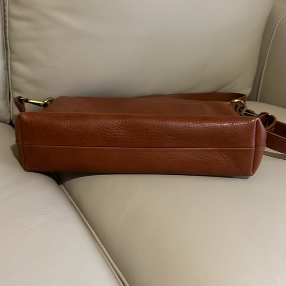 Madewell mini transport crossbody leather bag. - Picture 4 of 7